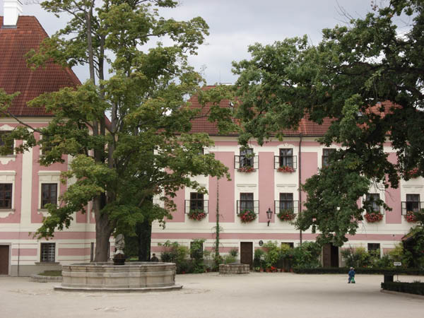 Trebon 8