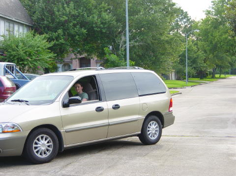 Clementine au volant 2