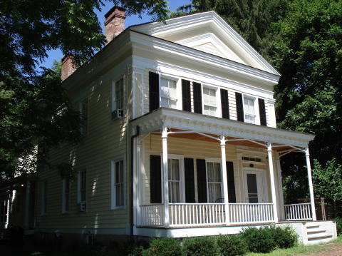 Saratoga 8