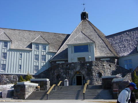 Mount Hood 2 (Timberline lodge)