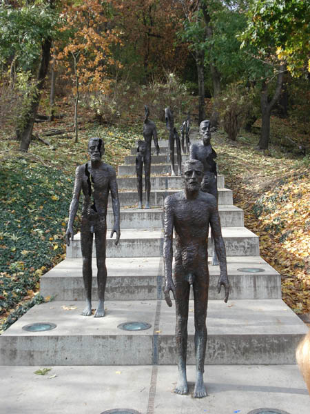 Karmelitska 2
