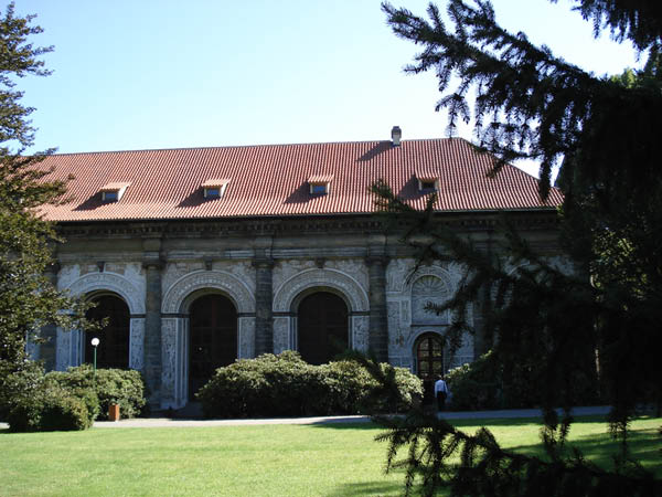 Palais Royal d'Ete 6