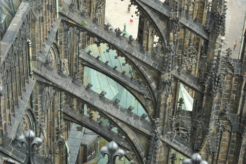 Prague Christian 218