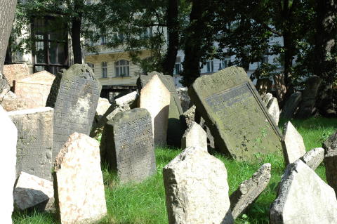Prague Christian 369