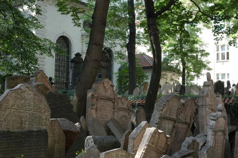 Prague Christian 374